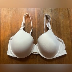 Warner’s Nude Underwire Bra